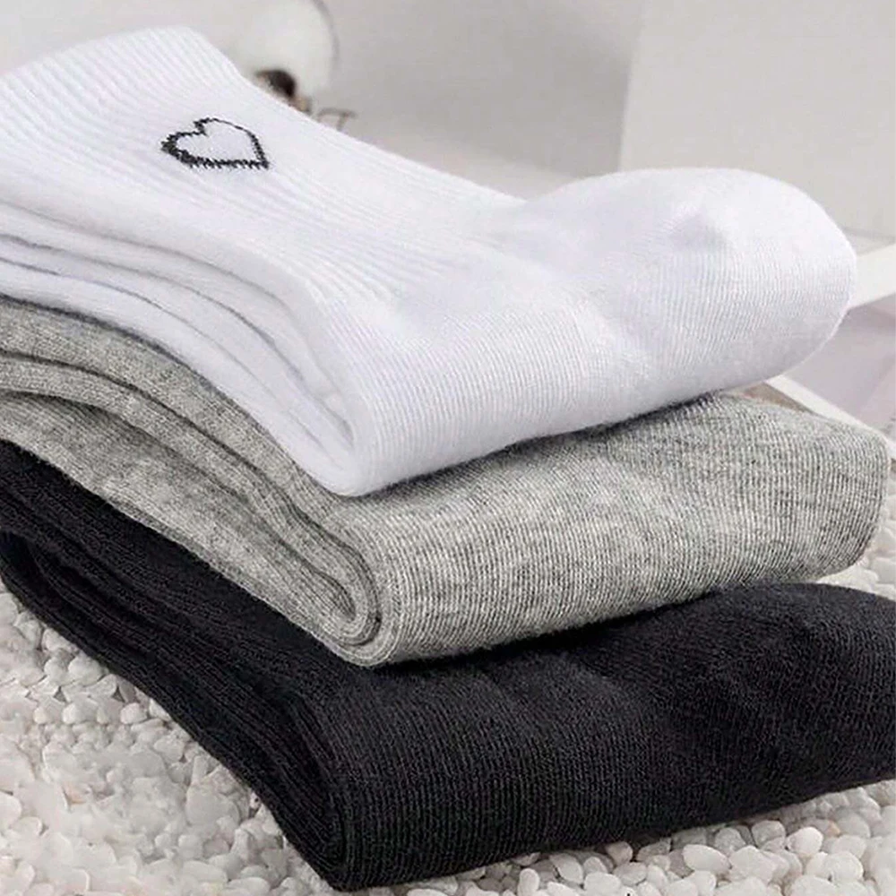 6 Pairs Women Heart-shaped Pattern Round Neck Socks Fashionable Versatile Comfortable Socks Lightweight Casual Mid Length Socks