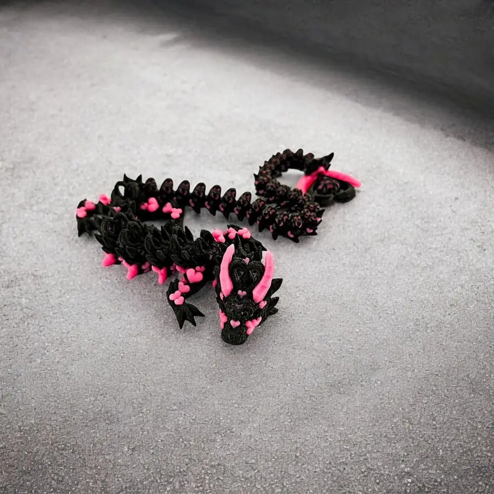 Drago stampato in 3D con occhio simulato Stampaggio all-in-one Drago cinese Stampato in 3D Drago Diceratops Girevole flessibile