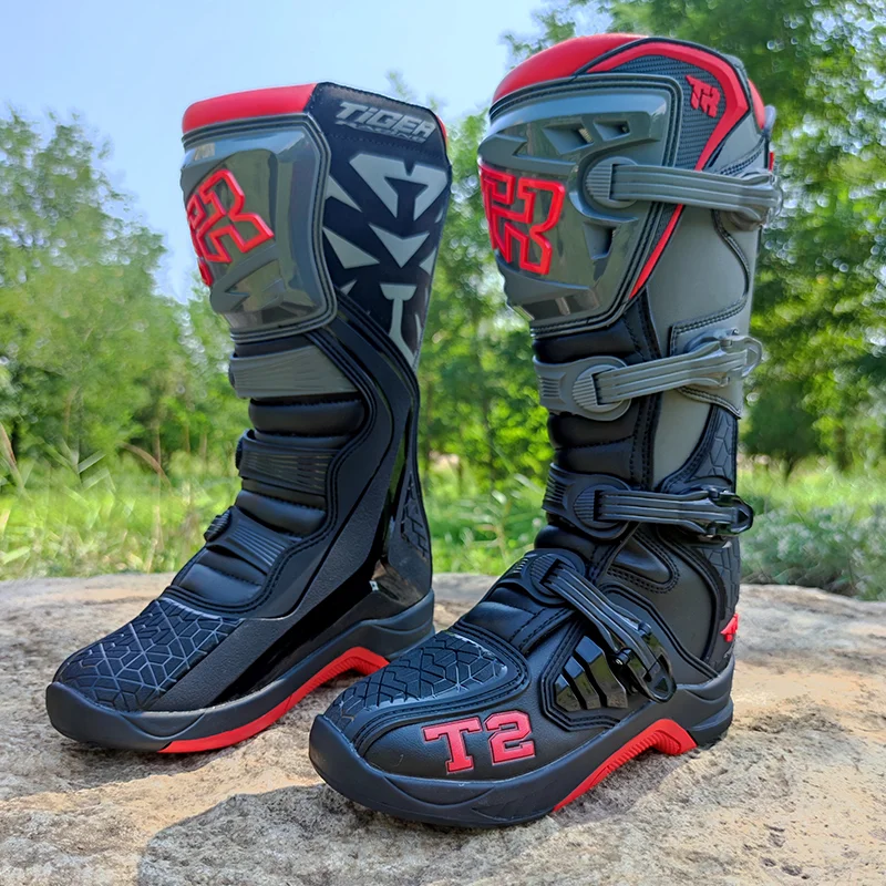 Professional Motorcycle Boots Men Motocross Off Road Racing Boots Wear Resistant Botas Moto Anti-slip Motorcyclist Shoes