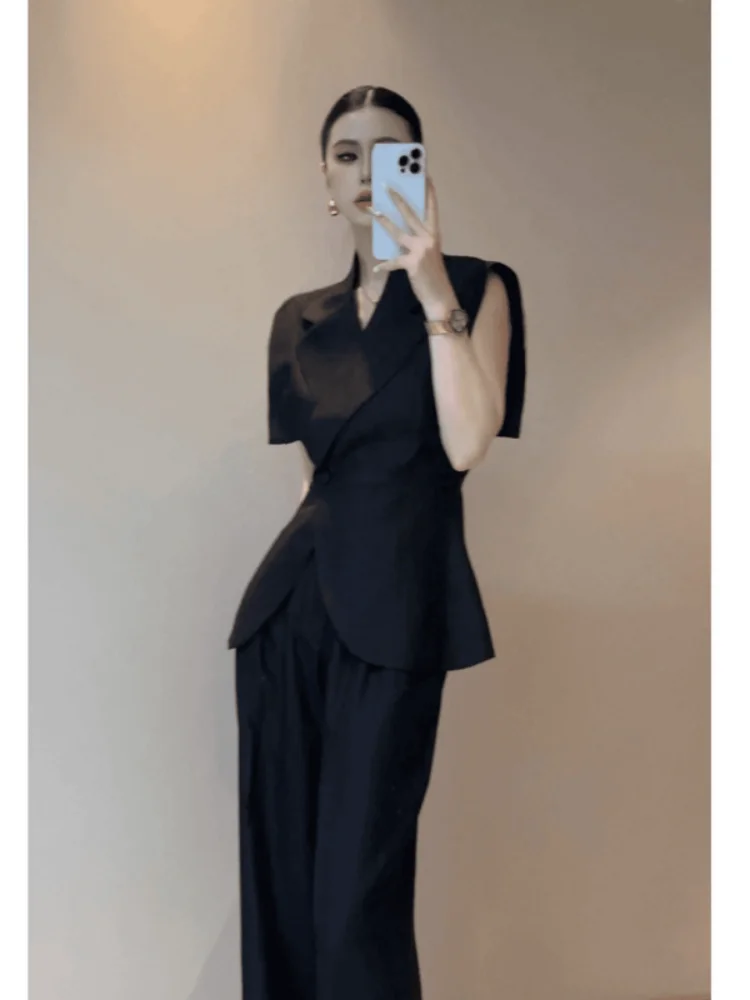

Slim Fit Women's Set Faionable Wide Leg Pants Unique Design Summer Collection Comfortable Breathable Cotton Blend