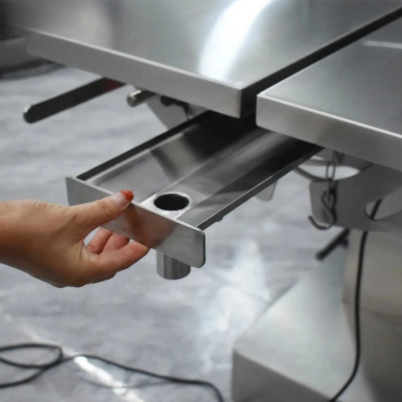 Экономичный многофункциональный ветеринарный электрический подъемник с термостатическим V-образным управлением для домашних животных