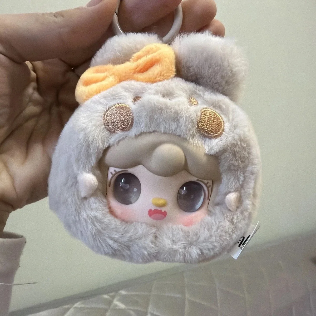 

Genuine yooki Oxygen V9 Group Bite Bear Blind Box Soft Cute Plush Doll Backpack Pendant Small Gift