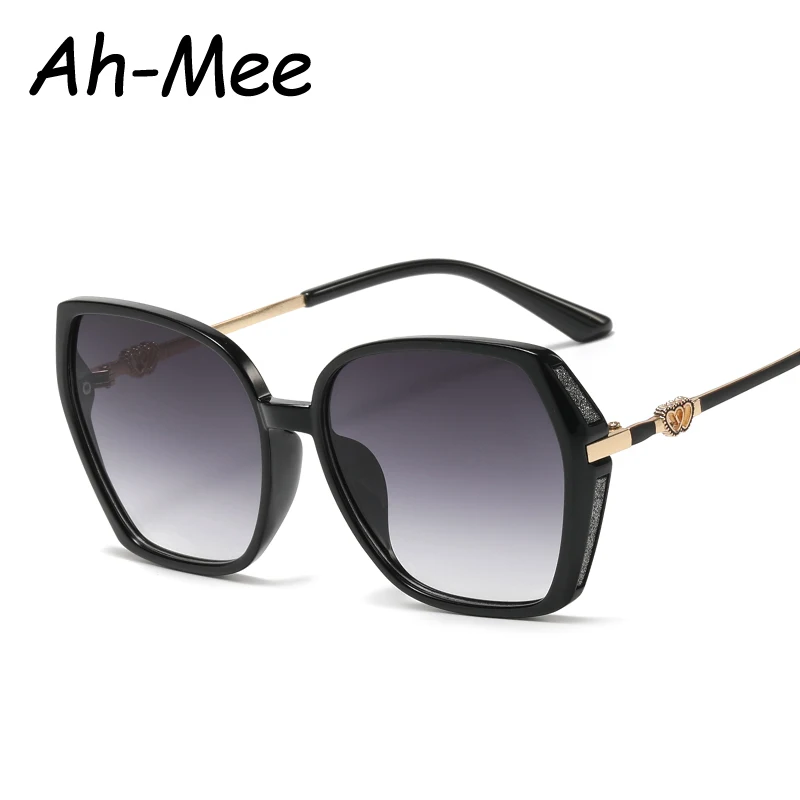 Driver Goggles Fashion Square Sunglasses Women Trendy Style Sun Glasses For Lady Vintage Shades Gradient Oculos Driving Goggles