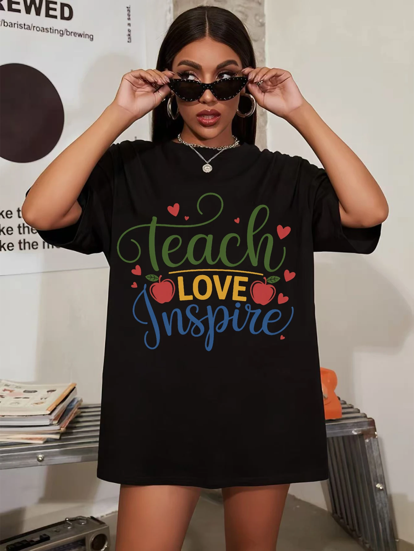 

Черная женская рубашка с круглым вырезом Teacher Vibes больших размеров, удобная осенняя одежда, мягкая осенняя одежда на Хэллоуин и праздник