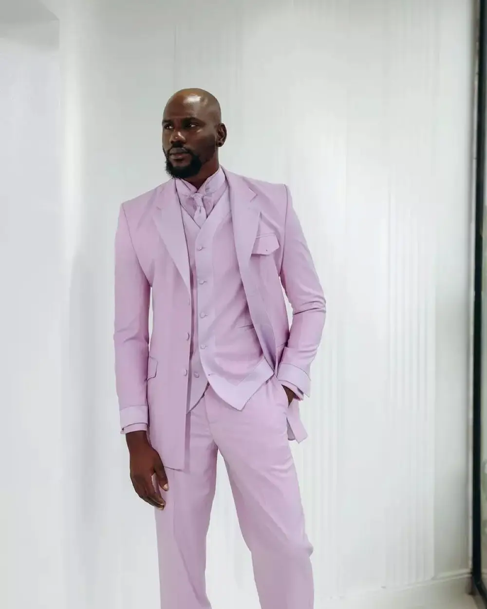 Costumes de marié de Style design 3 pièces, costumes de mariage formels grande taille, costumes de spectacle de soirée personnalisés