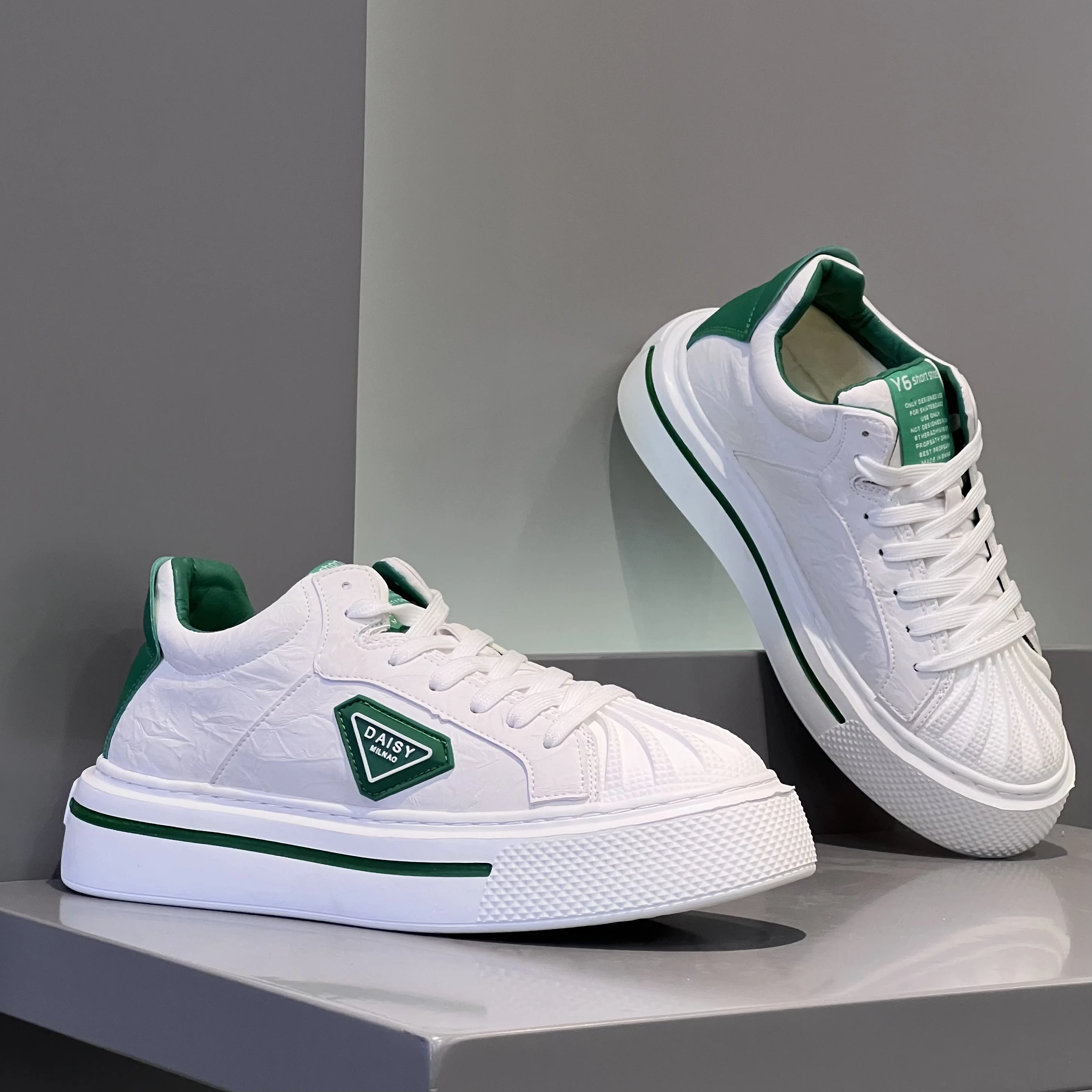 

Мужской удобный ретро Sport oes ell Toe Thi Bot Casual oes Кожаная поверхность Осень Зима Новый Sle Faionable Y...