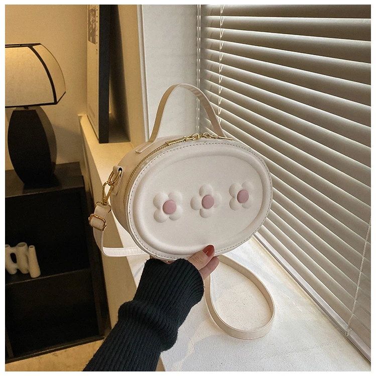 PU Round Shoulder Bags Trendy Leisure Commuting Adjustable Crossbody Simple Cute Flowers Design Shoulder Women's Bags