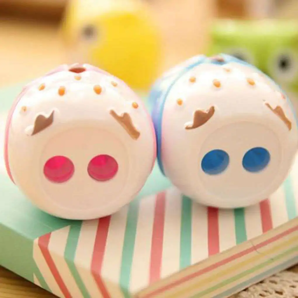 Adorable Cartoon Owl Shaped Two Holes Plastic Portable Lightweight Pencil Sharpener Color Random