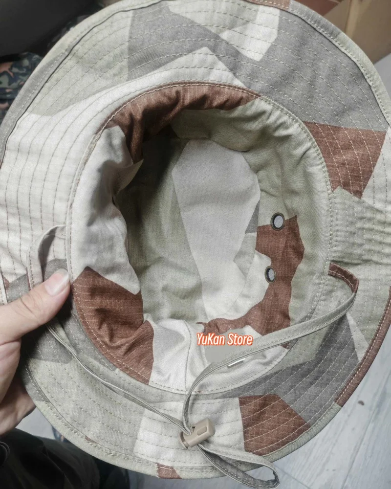 

Swedish Geometric Desert Camouflage Outdoor Round Edge Hat, Suitable for Outdoor/Fishing/Hiking, etc