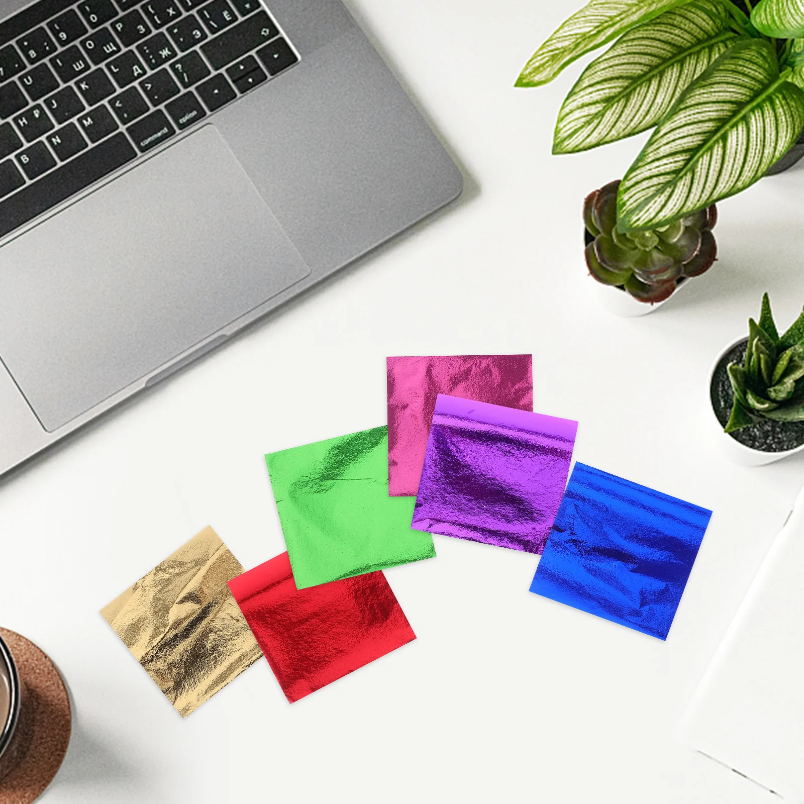 

300Pcs Gold Leaf Sheets Imitation Foil Paper for DIY Home Decor Furniture Frame Restoration Artisan Craft Projects Shine Finish