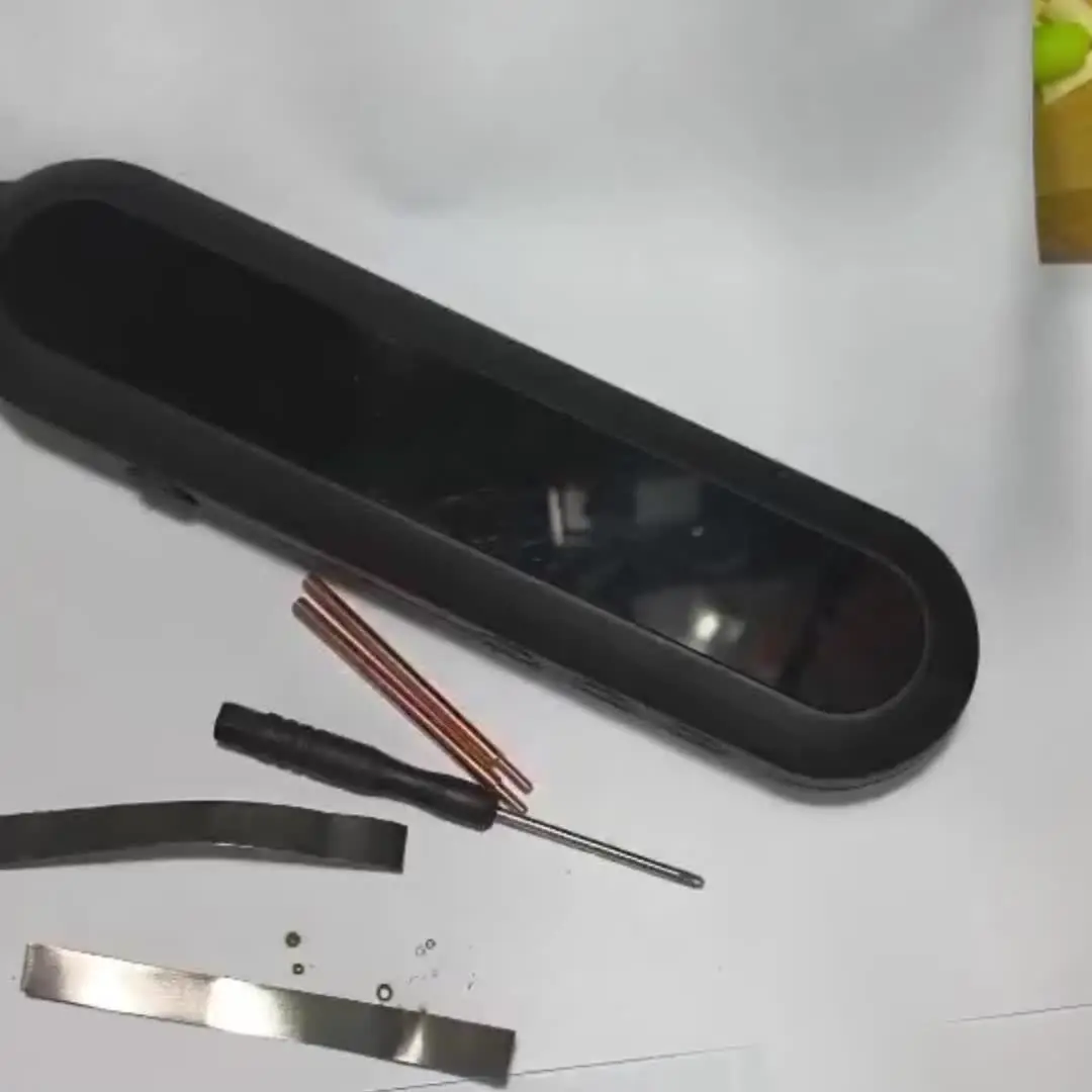 Machine de soudage par points portable et compacte, avec éclairage LED réglable à 12 et 9 niveaux, kit de bricolage avec batterie au lithium 18650.