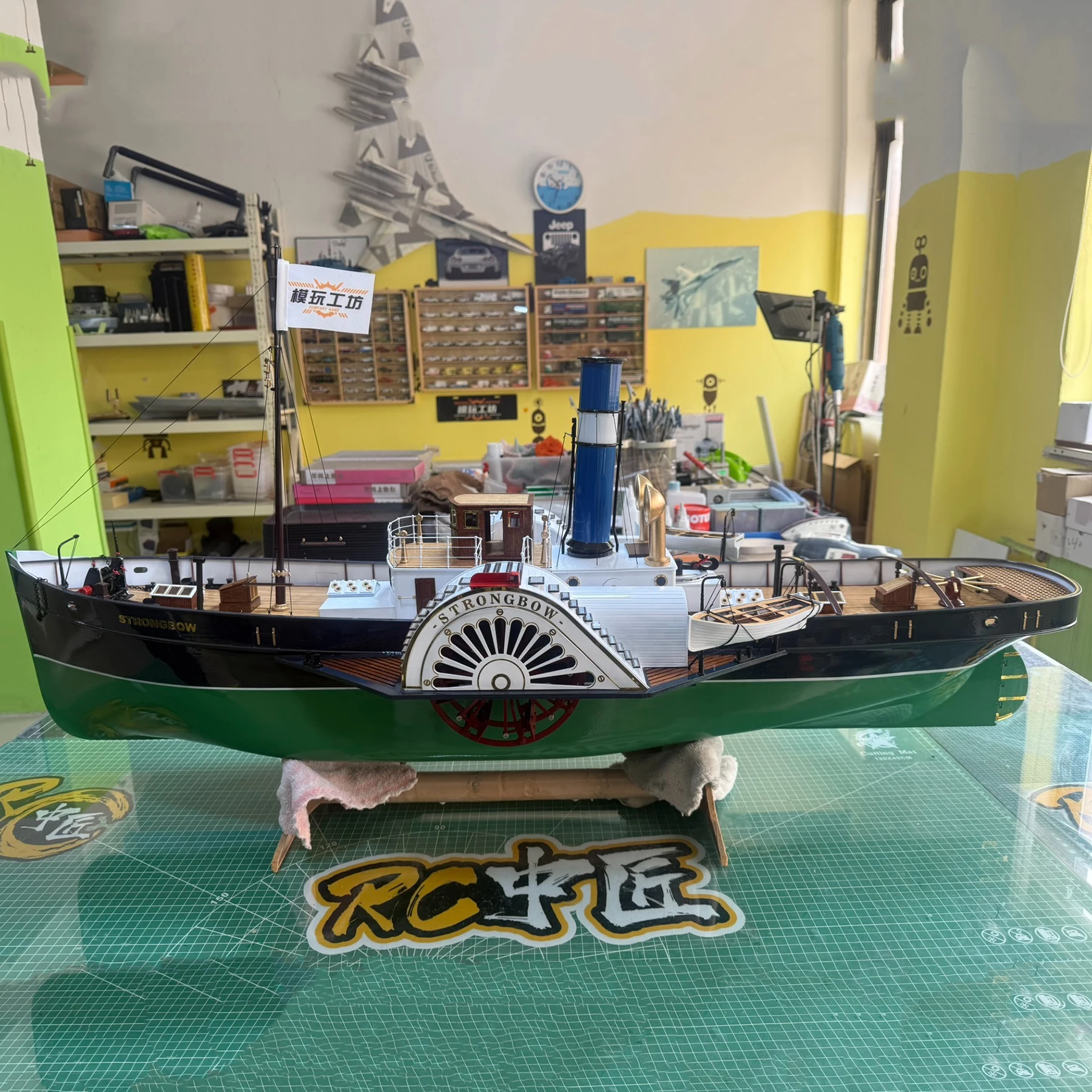 เรือบังคับวิทยุ 1/48 ขนาด 118 ซม. แบบจำลองเรือใบพัดพร้อมธนู รีโมทคอนโทรล เรือบังคับมอเตอร์คู่ รุ่น RTR ของเล่นสำหรับผู้ใหญ่ ของขวัญ