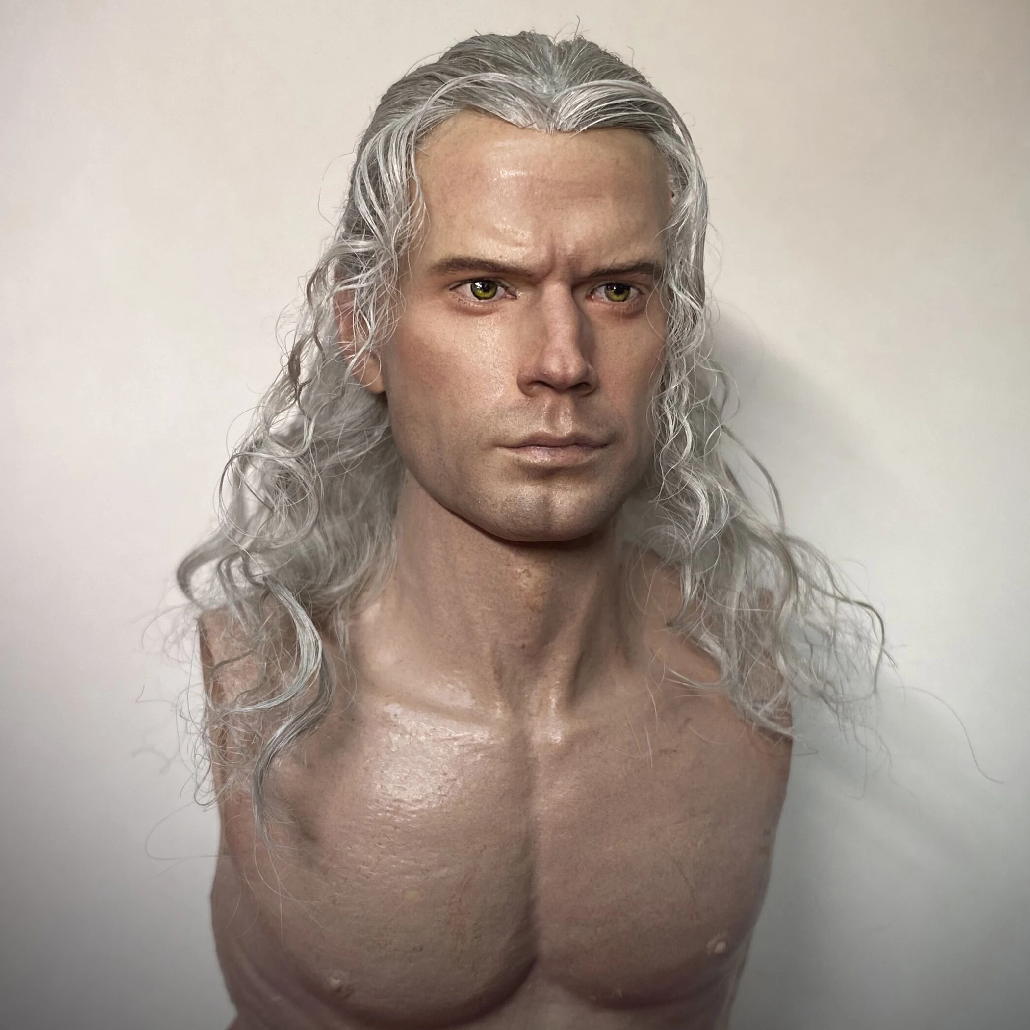 XT001 1/6 Witcher Henry Cavill Head Sculpt Hair Transplant Head Carving Fit 12'' Male Soldier Action Figure Body Dolls