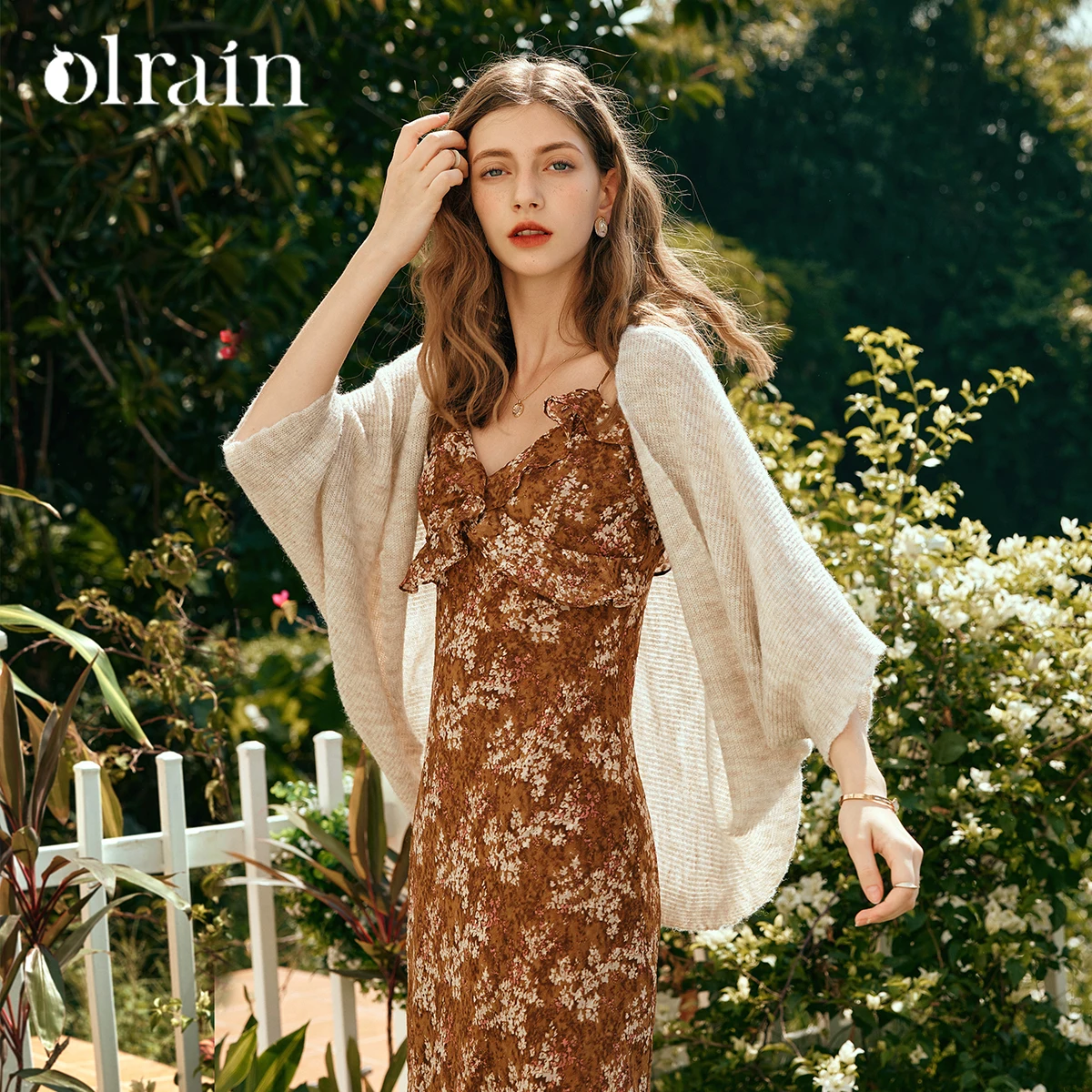 

OLrain Batwing Sleeve Cardigan for Women 2025 Autumn French Style Wool Blend Loose Fit Lazy Ladies Knitted Tops O24CZ86232