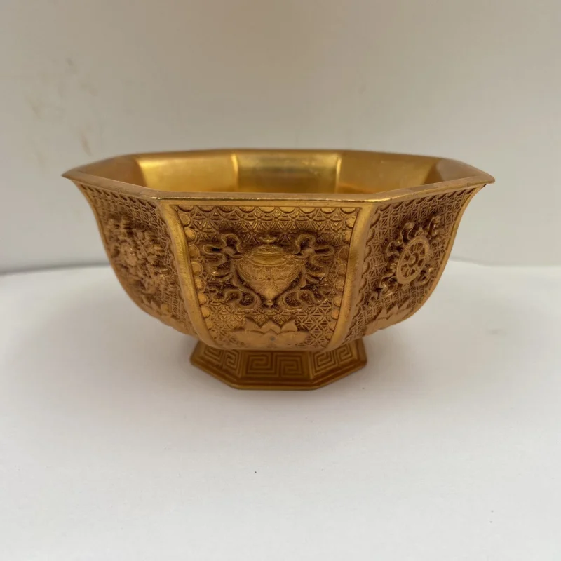 Qing Dynasty Qianlong Era Gilt Relief Eight Treasures Bowl Copper Bowl Antique Collectible Home Decor