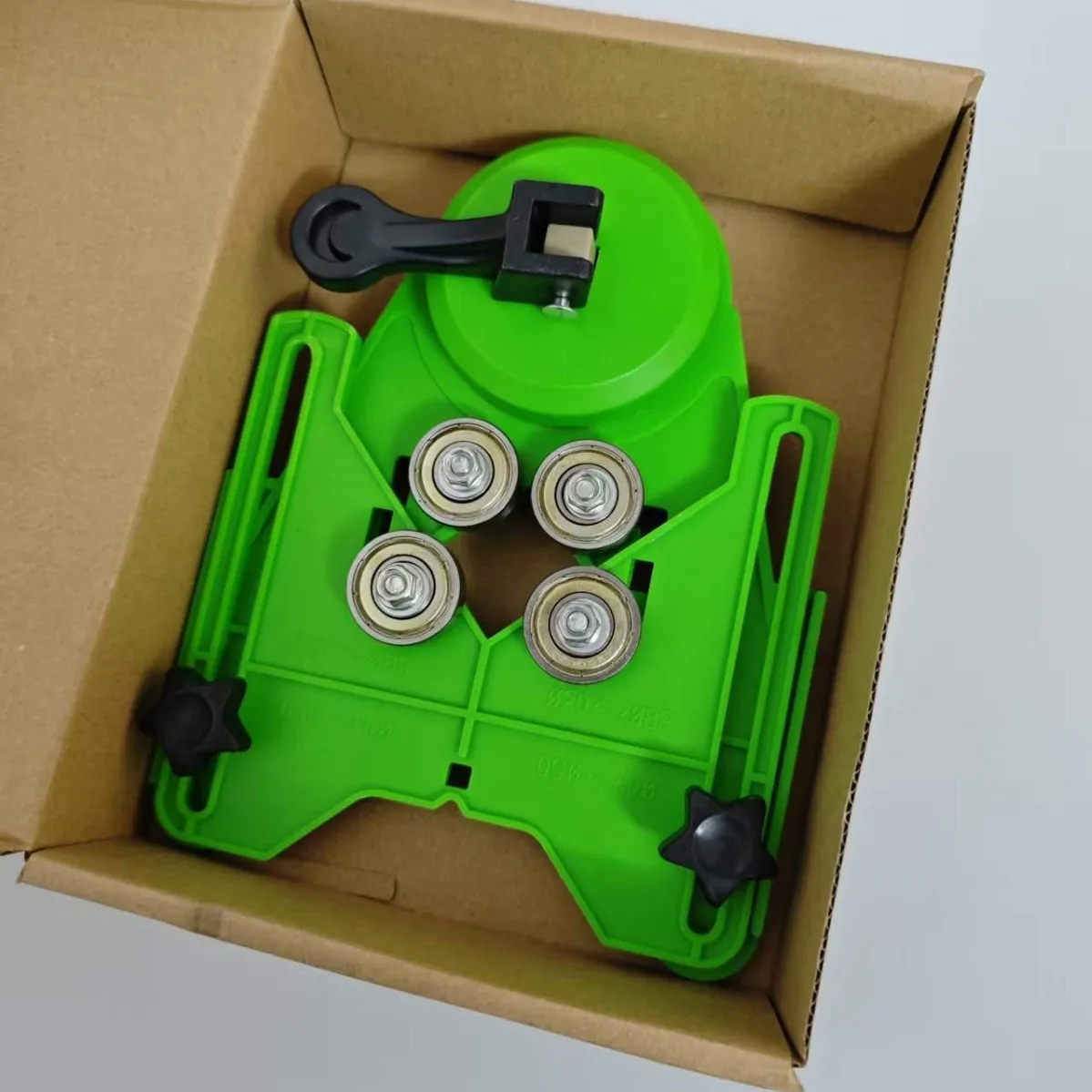 Adjustable Single Hand Suction Cup Drilling Guide, Manual Hole Position Holder Special for Ceramic Tile Glass Marble Stone