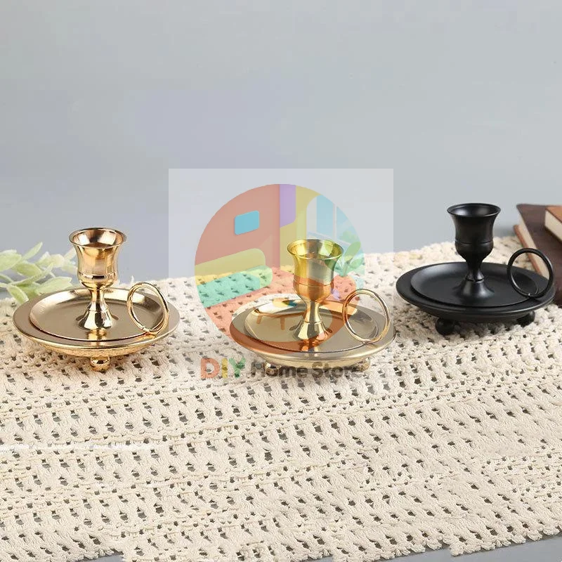 Retro Metal Candle Holder With Handle European Style Candlestick Centerpiece Dining Table Candle Cup Desktop Adornment