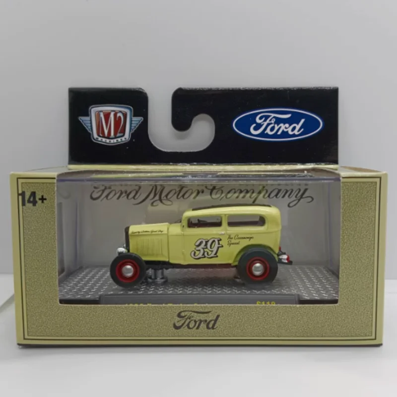 Máquinas M2 Diecast 1: 64 escala coche clásico 1932 Ford Tudor Sedan simulación coche de aleación modelo colección exhibición juguetes regalos