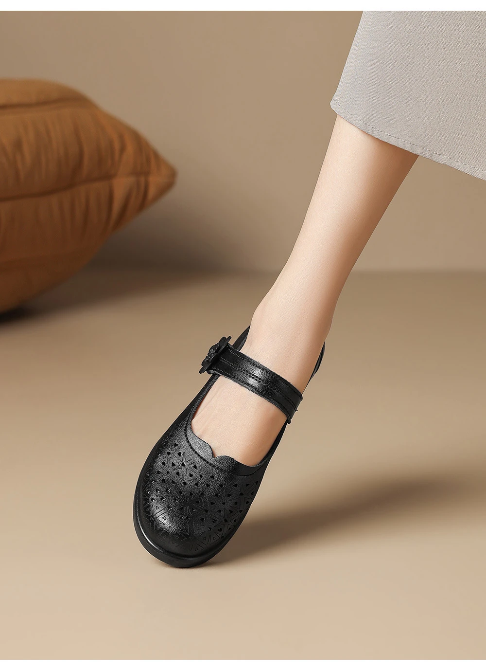 Mary Jane Schuhe in Übergröße 42 für Damen, atmungsaktive Mokassins mit Ausschnitten, florale Einriemen-Slipper mit niedrigem Absatz für lässiges Gehen – Detail 10