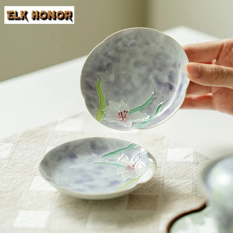 2pc/lot Hand-painted Lily Fragrant Round Coasters Elegant Cup Mat For Coffee Cups Saucer Anti-scald Placemats Cup Holder Cafes