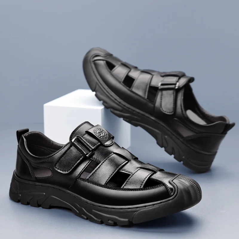 2025 صيف جديد مصمم صندل جلدي غير رسمي للرجال قدس تنفس أحذية الشاطئ الذكور بلون فساتين راقية الصنادل رجل #2