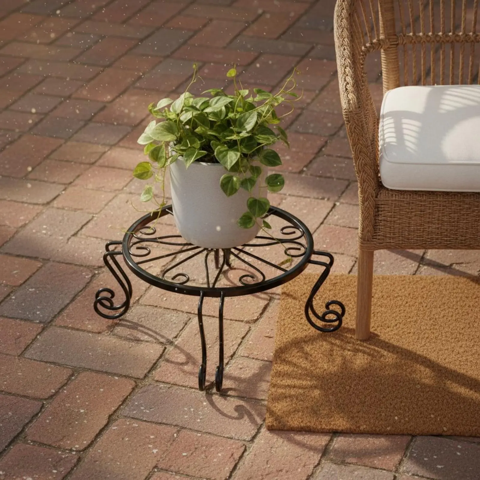

3 Pieces Wrought Iron Plant Stand Sturdy Duty Floor Plant Stand Wrought Iron Pot Holder Rust-Resistant Round Planter Support