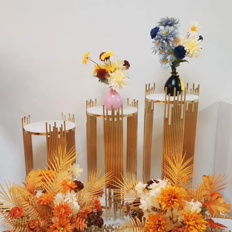 3-teiliges Set aus goldenen Metallzylinderständern, vertikaler Rohrsockel für Bodendekoration bei Hochzeiten, Partys, Dessert- und Blumendekorationen – Detail 15