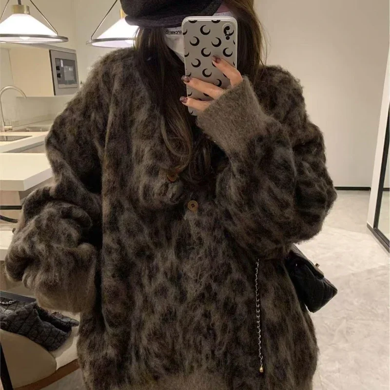 

Американская винтажная трикотажная верхняя одежда с леопардовым принтом, свободная повседневная одежда на пуговицах с длинными рукавами и круглым вырезом, элегантный модный женский кардиган, осень 202, осень