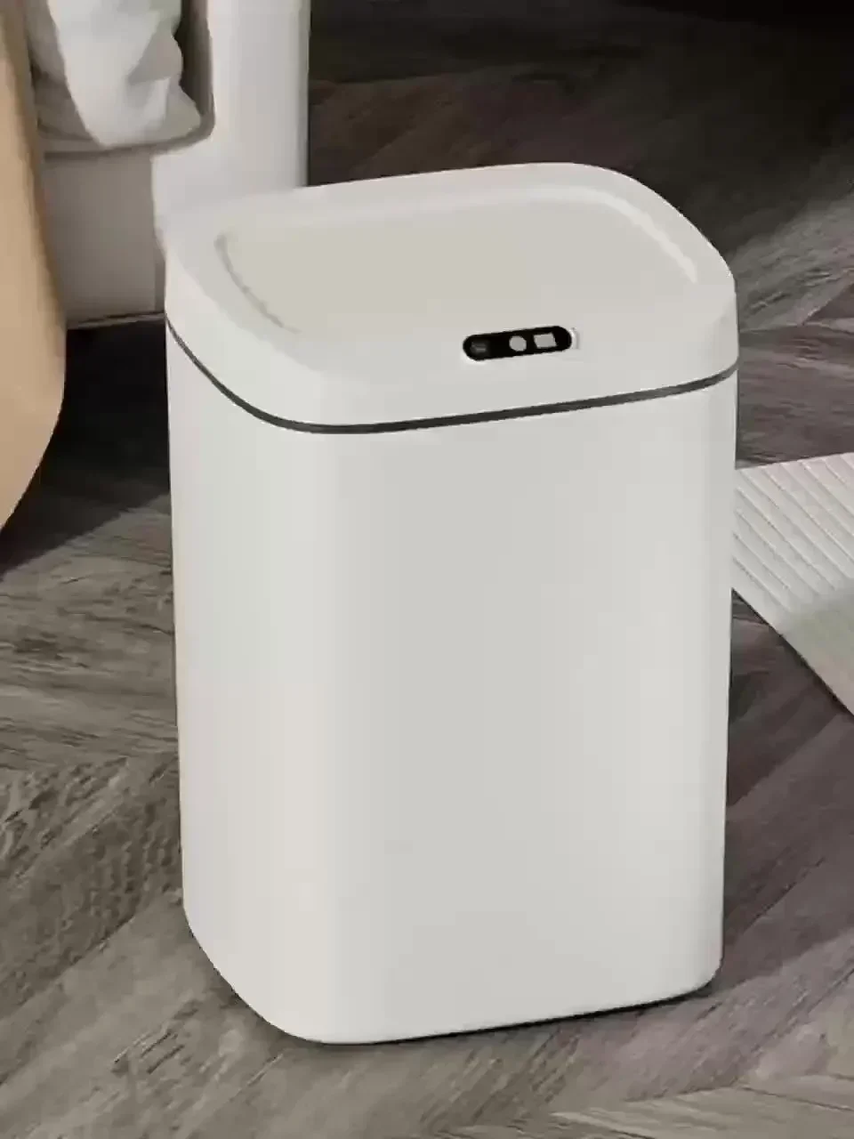 Smart Gesture-Open Odor-Sealed Trash Can 5