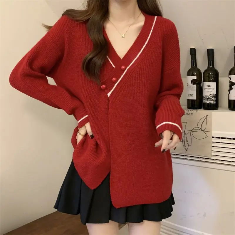 Maglione glutinoso morbido con scollo a V rosso per donna Giacca cardigan lavorata a maglia design autunno inverno Top ampio versatile