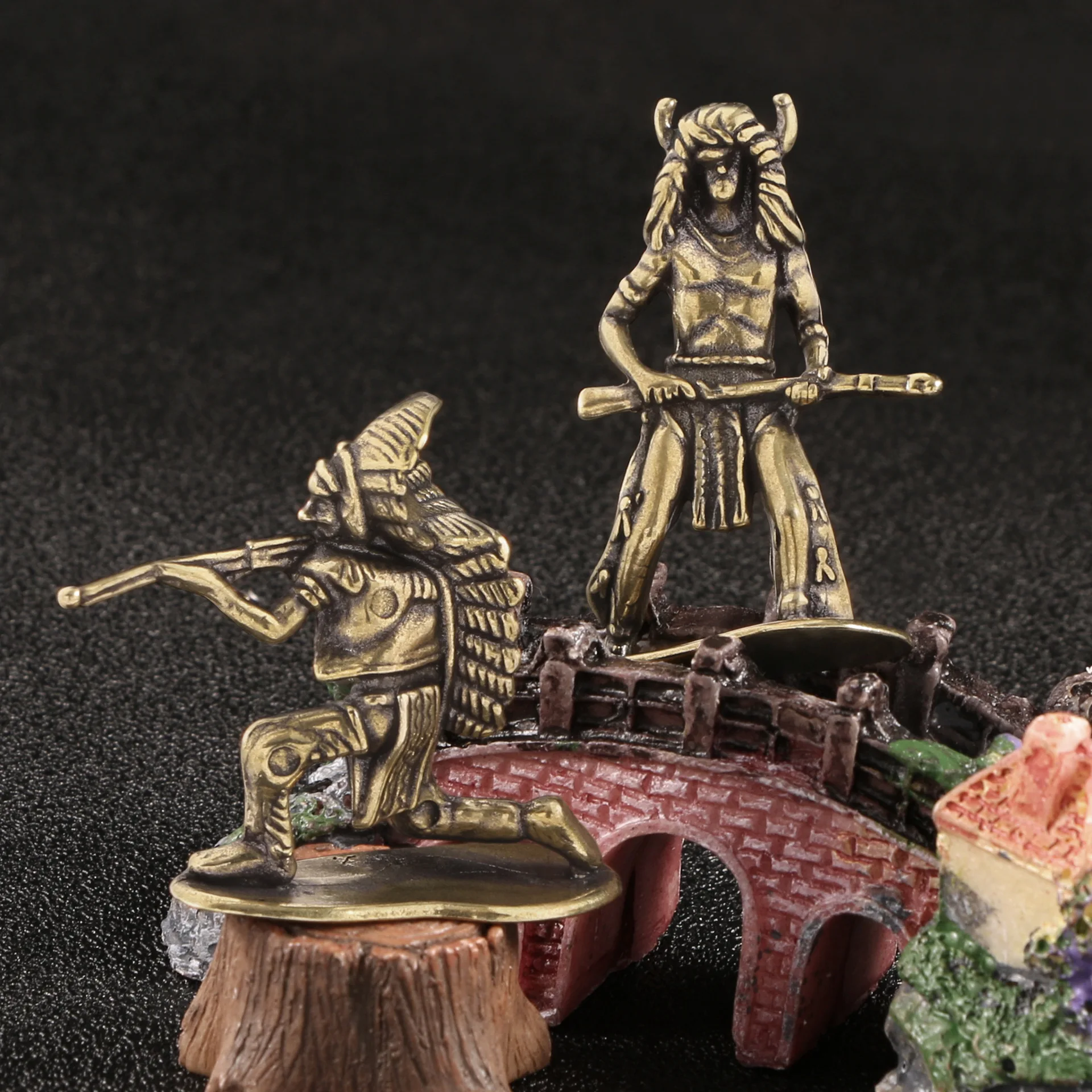 

Brass Indian Warriors Decorative Figurines Maya Civilization Combat Ethnicity Creative Antique Ornaments Retro Collection