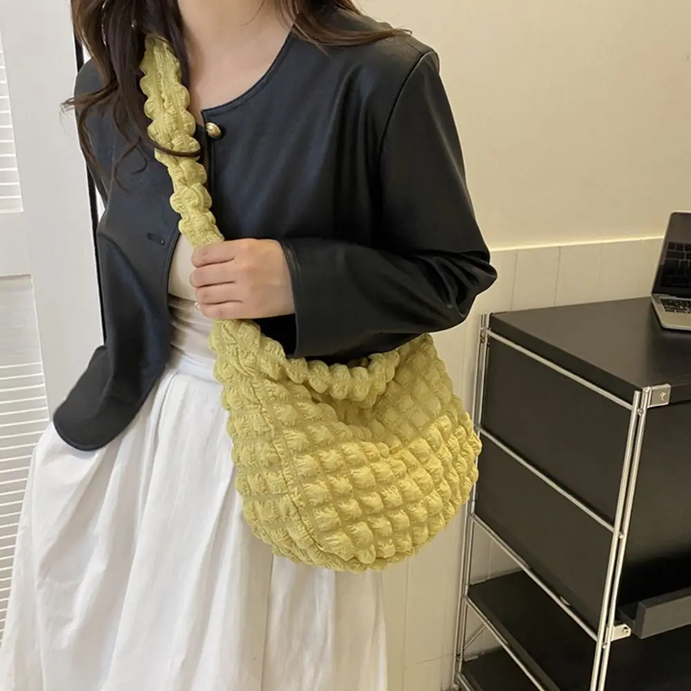 Quilted Pleated Crossbody Bag for Women Padded Shoulder Bag Ruched Cloud Bubbles Nylon Handbags Purse Large Puffer Tote Bag