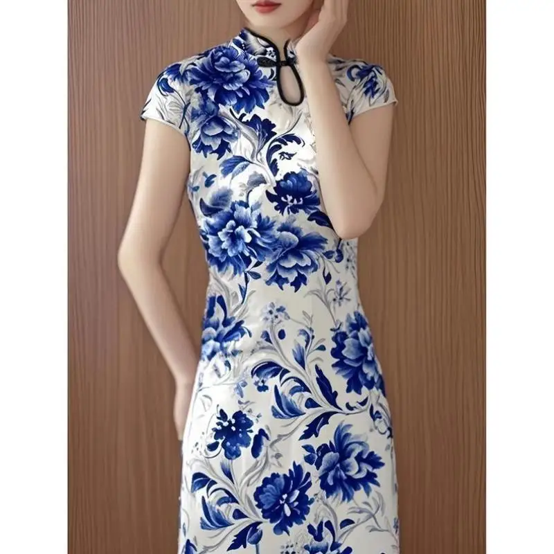 

Традиционный повседневный комплект спортивной одежды, мужская футболка Seven Sve и orts Qui очень универсальный сарафан для осеннего сезона