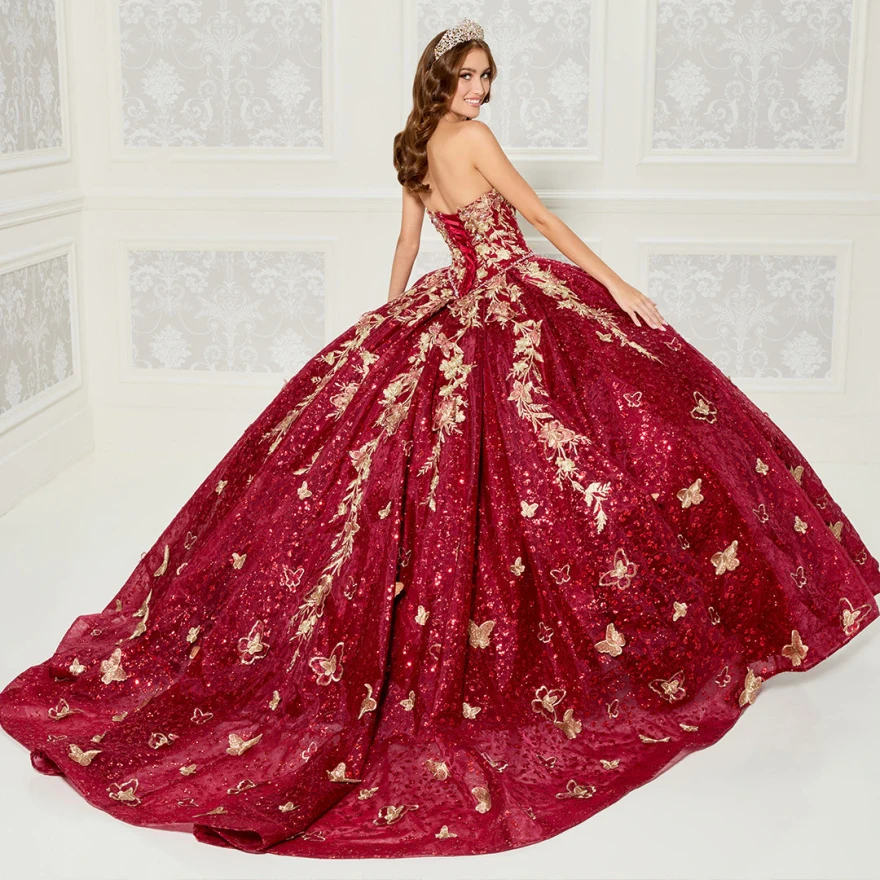 Customized Burgundy Quinceanera Dresses Embroidery Ball Gown Sweetheart Lace Beading Party Princess Sweet 16 Party Dress YQD22