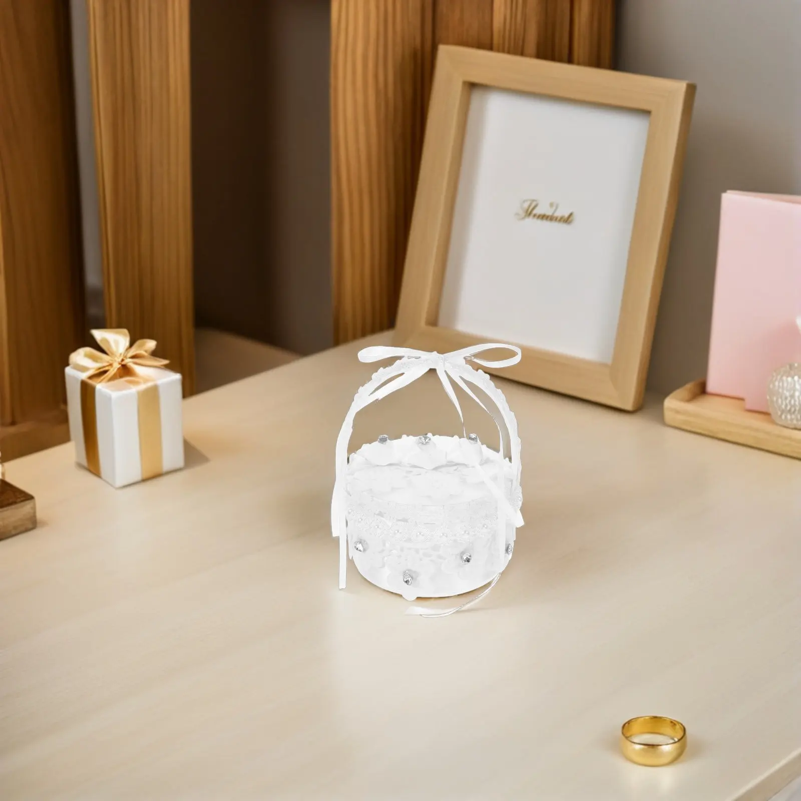 

Satin Lace Wedding Ring Box Elegant Portable Ring Bearer Case Romantic Jewelry Storage Box for Flower Display