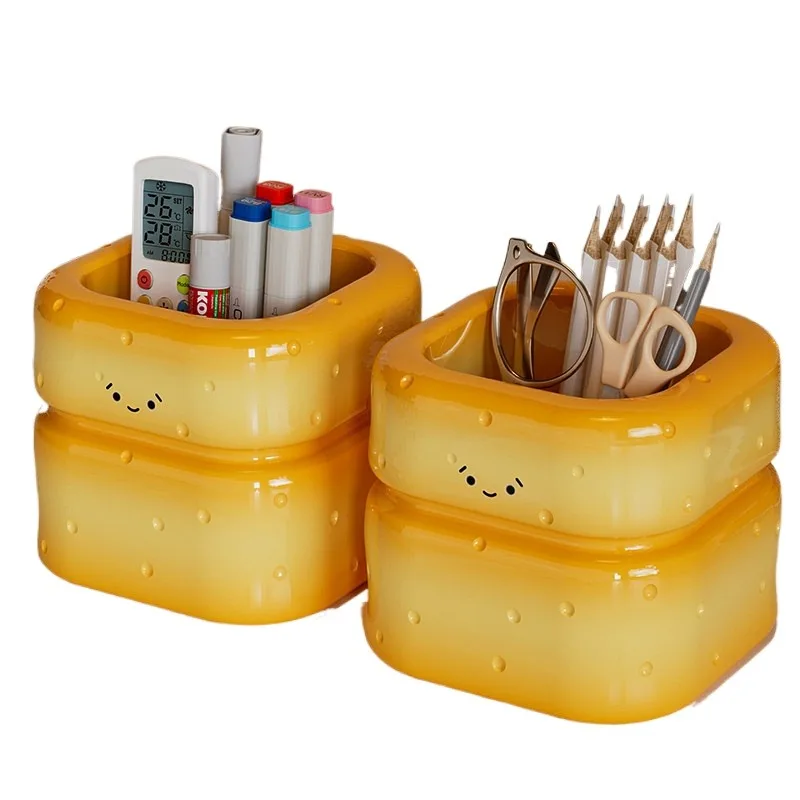 Cream bread makeup brush holder, pen holder ornament, high-value storage