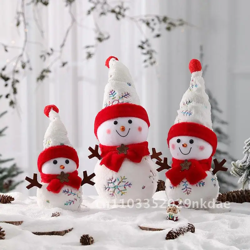 

Christmas Snowman Doll Desktop Decoration Old Man Pile Head Cartoon Style Fabric Figure for Holiday Scene Layout