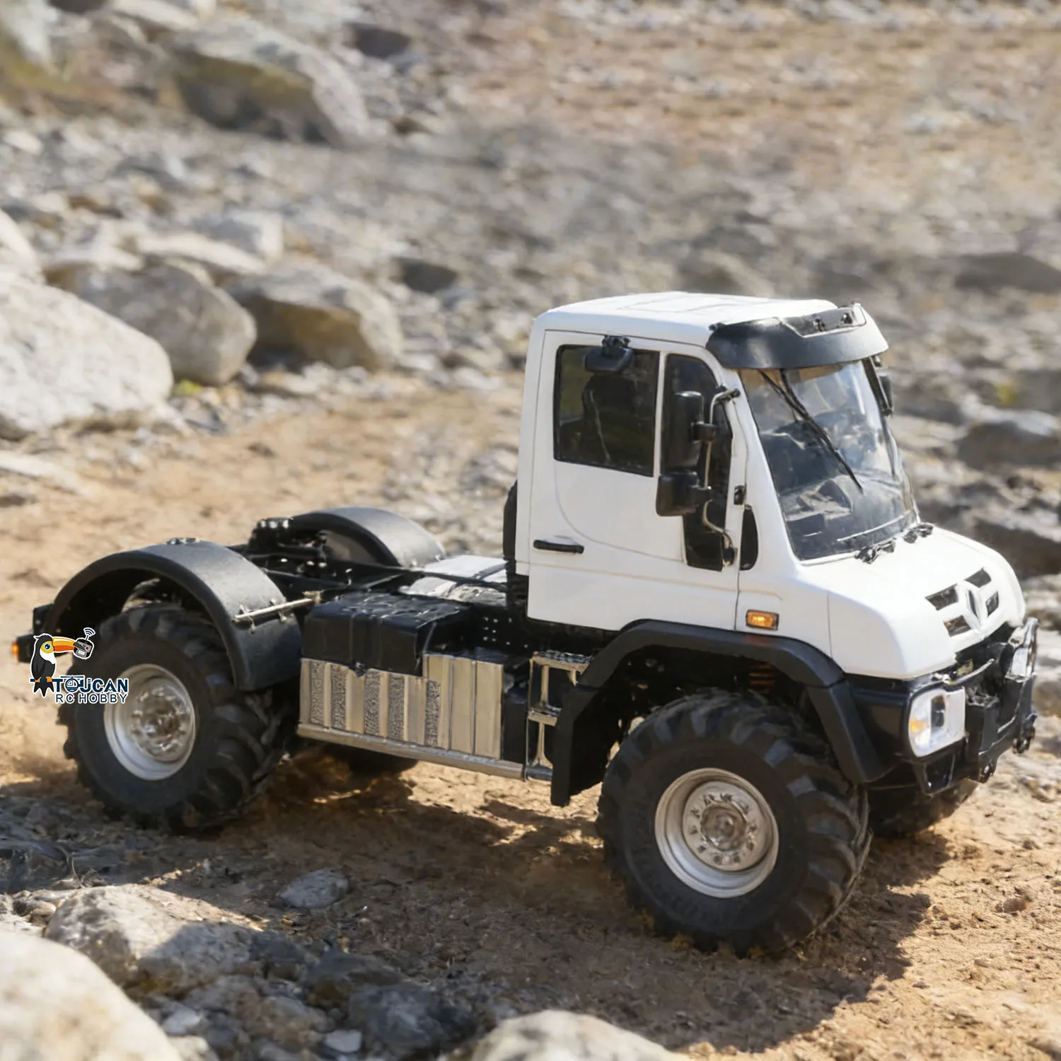 

Toys 1/14 U535Lite RC Crawler Cars 4*4 Radio Controlled Off Road Vehicle Differential Lock 2Speed Transmission Light Sound Model