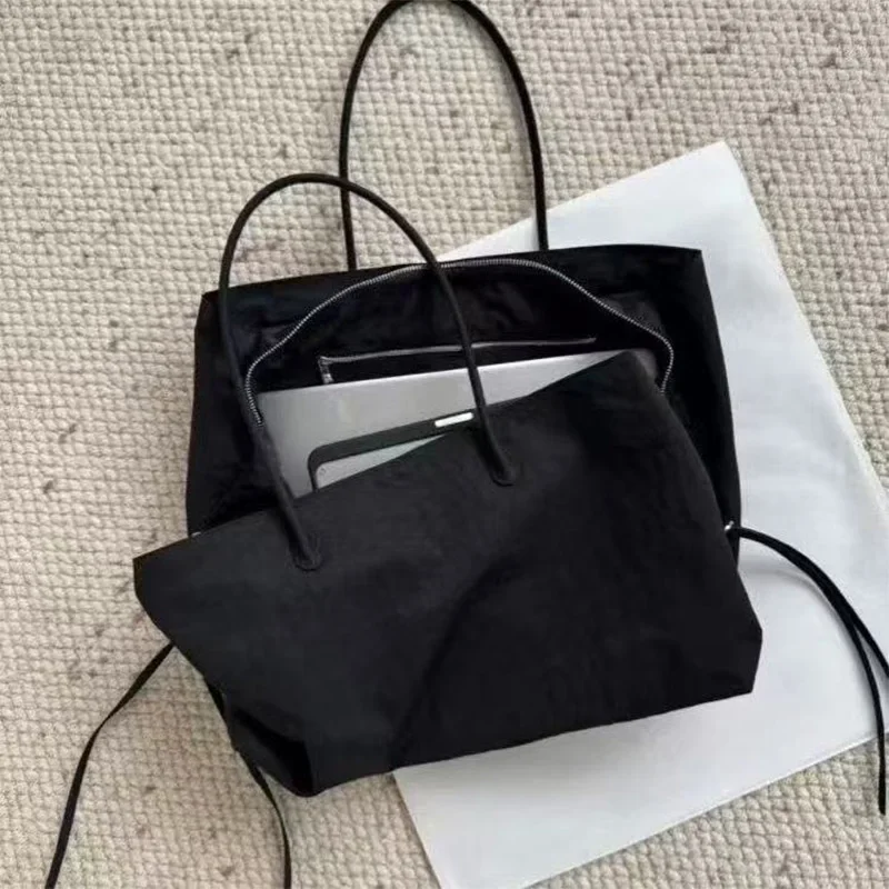 Koreanische schwarze Nylon-Handtasche, große Kapazität, minimalistische Damen-Einkaufstasche, modische Computer-Umhängetasche mit mehreren Fächern, Reisetasche – Detail 4