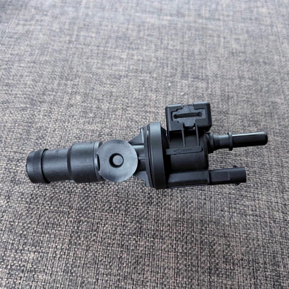 Fuel Tank Vapor Purge Control Valve for BMW 2 X1 X2 F56 F54 F45 F46 Mini Cooper Clubman Countryman 0280142524 13907621174