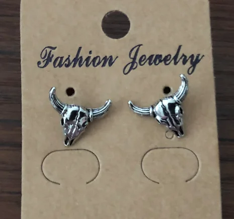 Bison Buffalo Head Stud Goth Bull Skull Punk Earring Ox Ear Gothic Jewelry