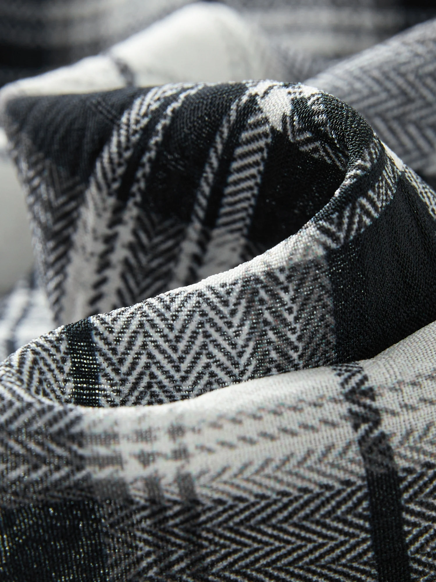 FSLE 2025 Abito estivo da donna con scollo a V a quadretti - Orlo asimmetrico e silhouette a flusso libero