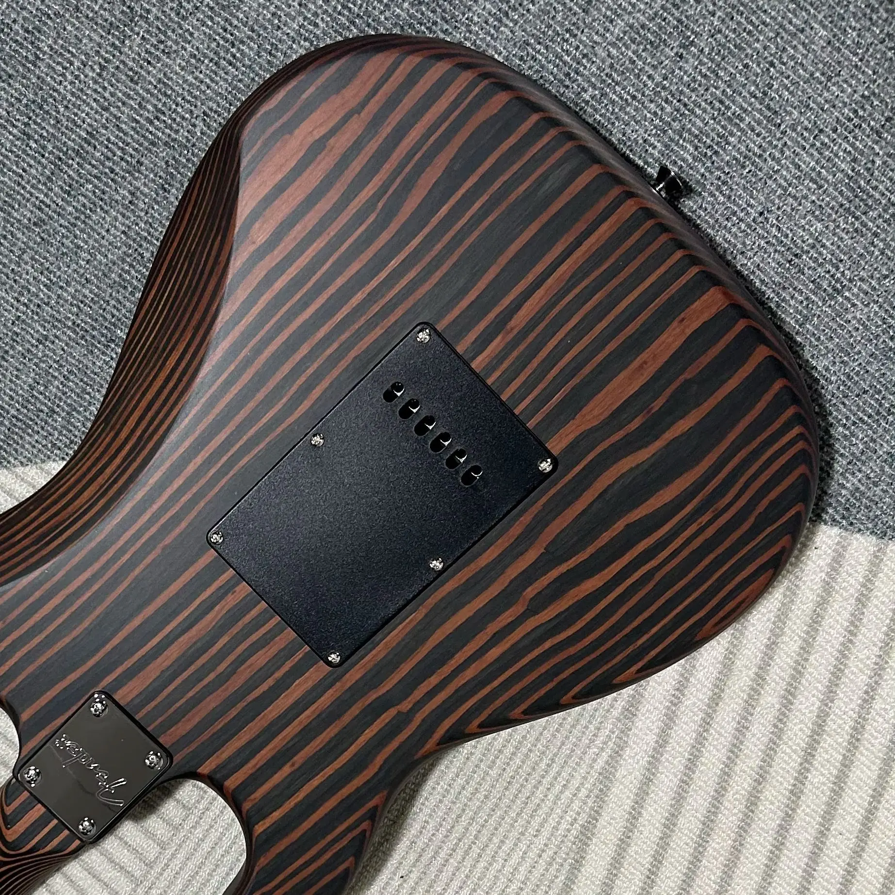 GST Electric Guitars Matte Finish Reconstituted Zebrawood Fretboard Reconstituted Zebrawood Body