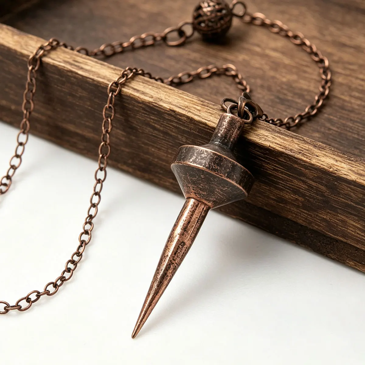 Retro Copper Metal Pendulum for Divination Dowsing Reiki Cone Pointed Pendulums Healing Wicca Spiritual Tool  Witch Pendulo X406