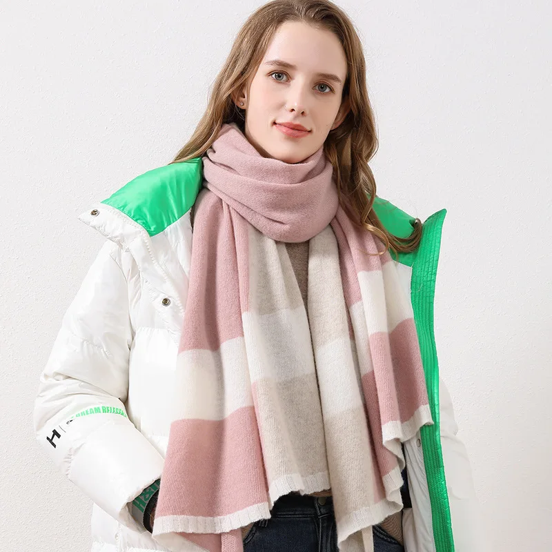 2025 New Women's Wool Scarf Wrap Color Block Knit Shawl Elegant Accessory for Winter Soft Warm Fashion Scarf All-season