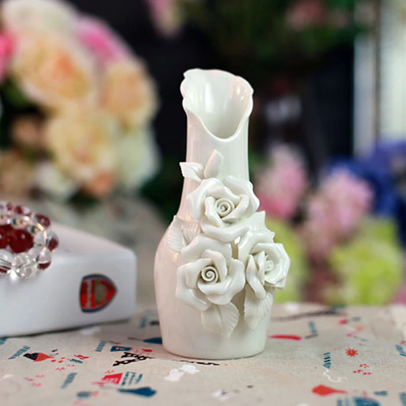 Modern fashion Home Furnishing small ceramic vases flower desk accessories crafts vase flowerpot