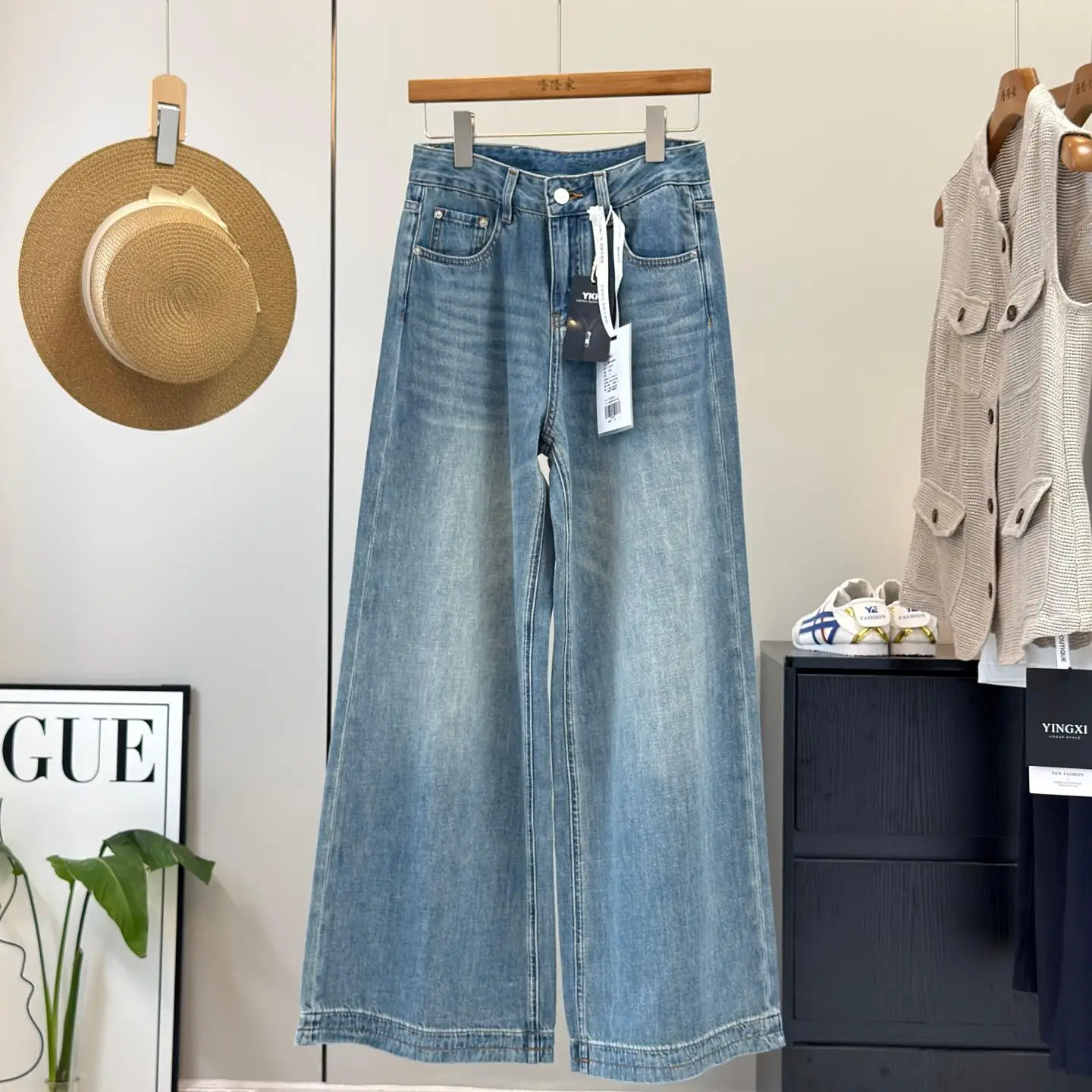 

High Waist Wide Leg Jeans Summer Washed Slim Fit Straight Cut Thin Version Ladies Jeans Cotton Fabric Zipper Closure