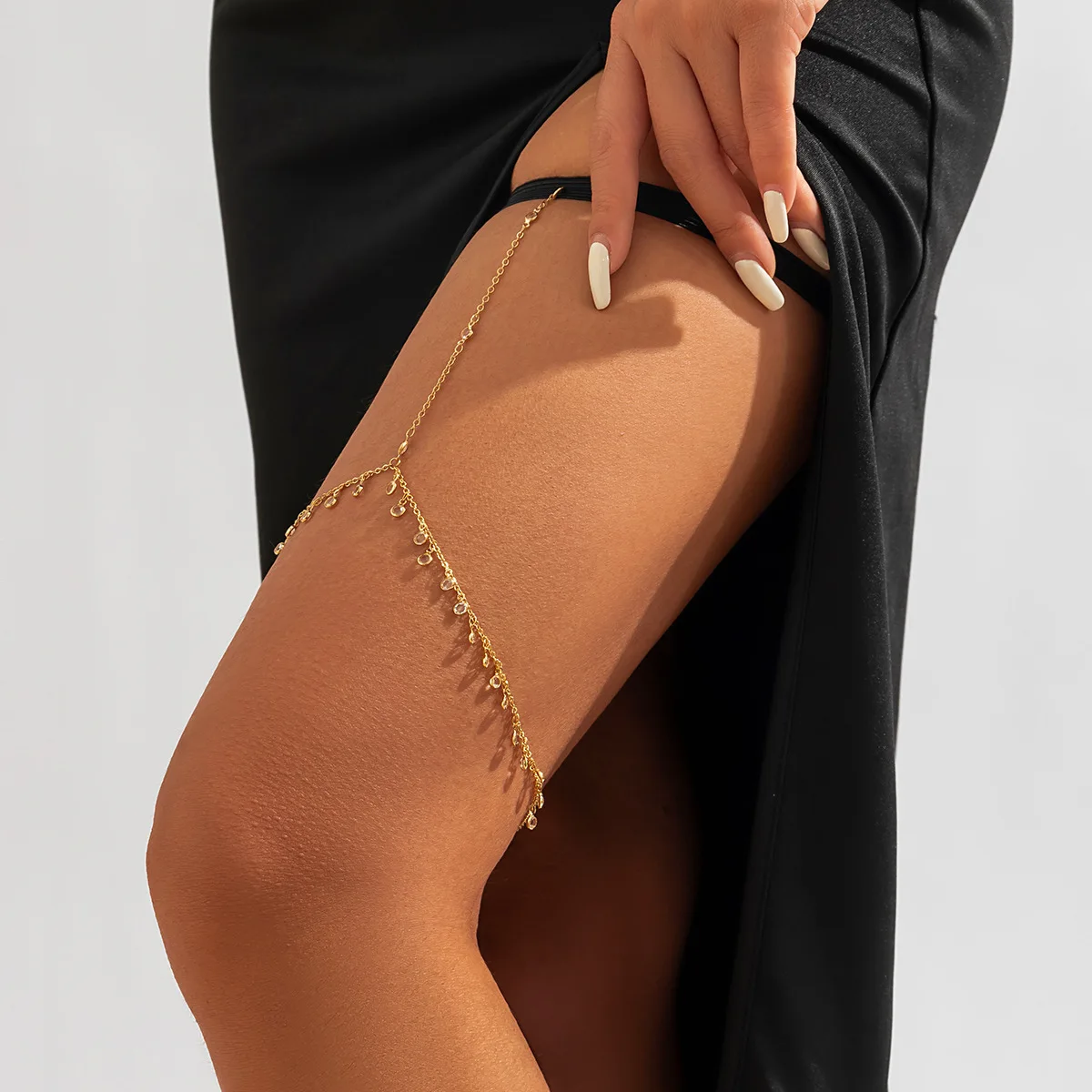 Metal Body Chain Thigh Chain Silver Tone Rhinestone Tassel Elastic Adjustable Durable Summer Resort Sexy Women Premium
