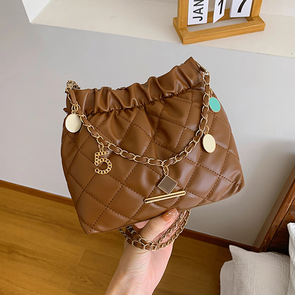 Women Chains Shoulder Bags Fashion Diamond Check Embroidery Thread Bucket Bag Luxury Designer Lady All-match Crossbody Bag