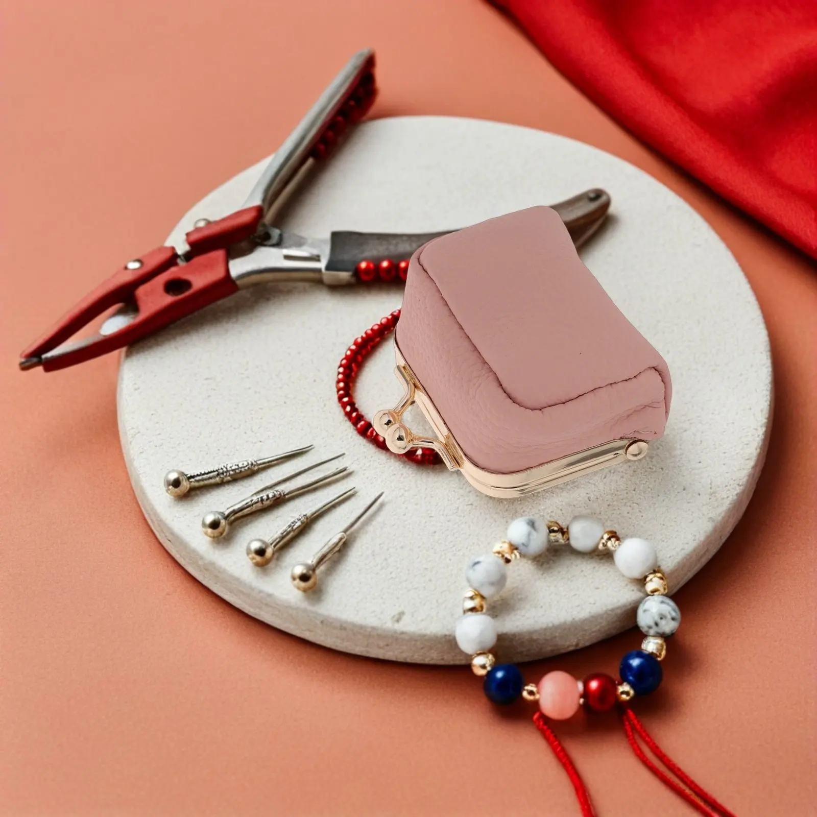 

Vintage Portable Jewelry Box Pink Mini Travel Coin Purse Earrings Rings Necklaces Bracelet Organizer Mini Jewelry Box